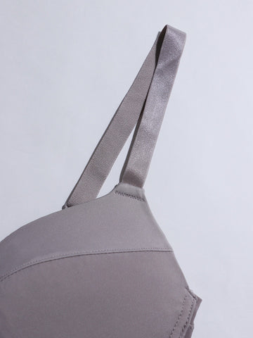 バストの左右差に寄り添う、あなた専用の新発想ブラ