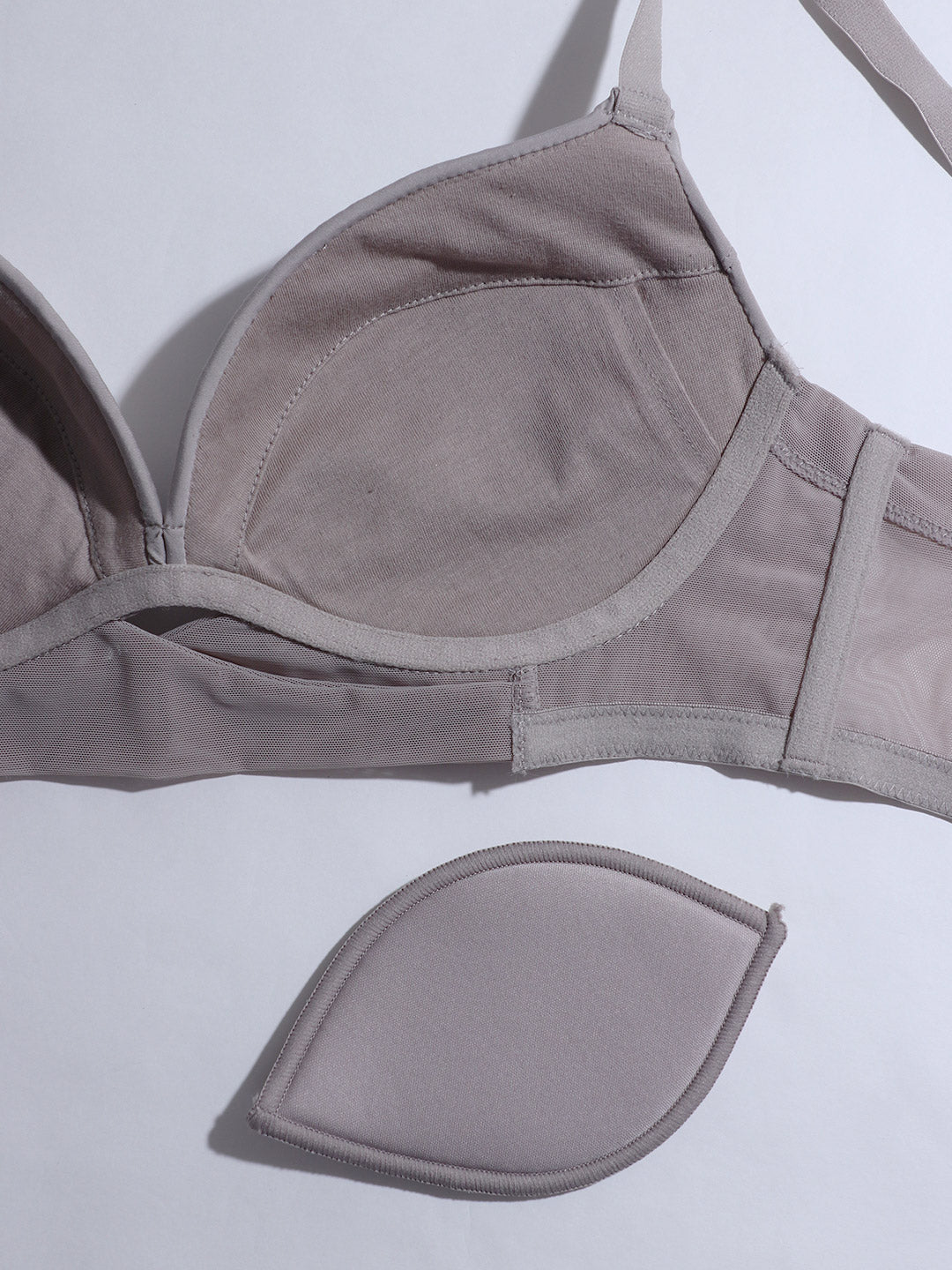 バストの左右差に寄り添う、あなた専用の新発想ブラ